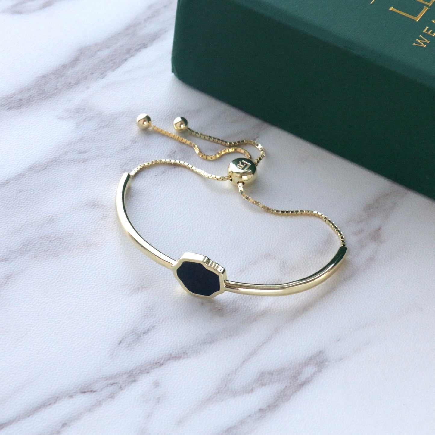 CONFIDENCE - Black Onyx Adjustable Bracelet (Gold Vermeil)