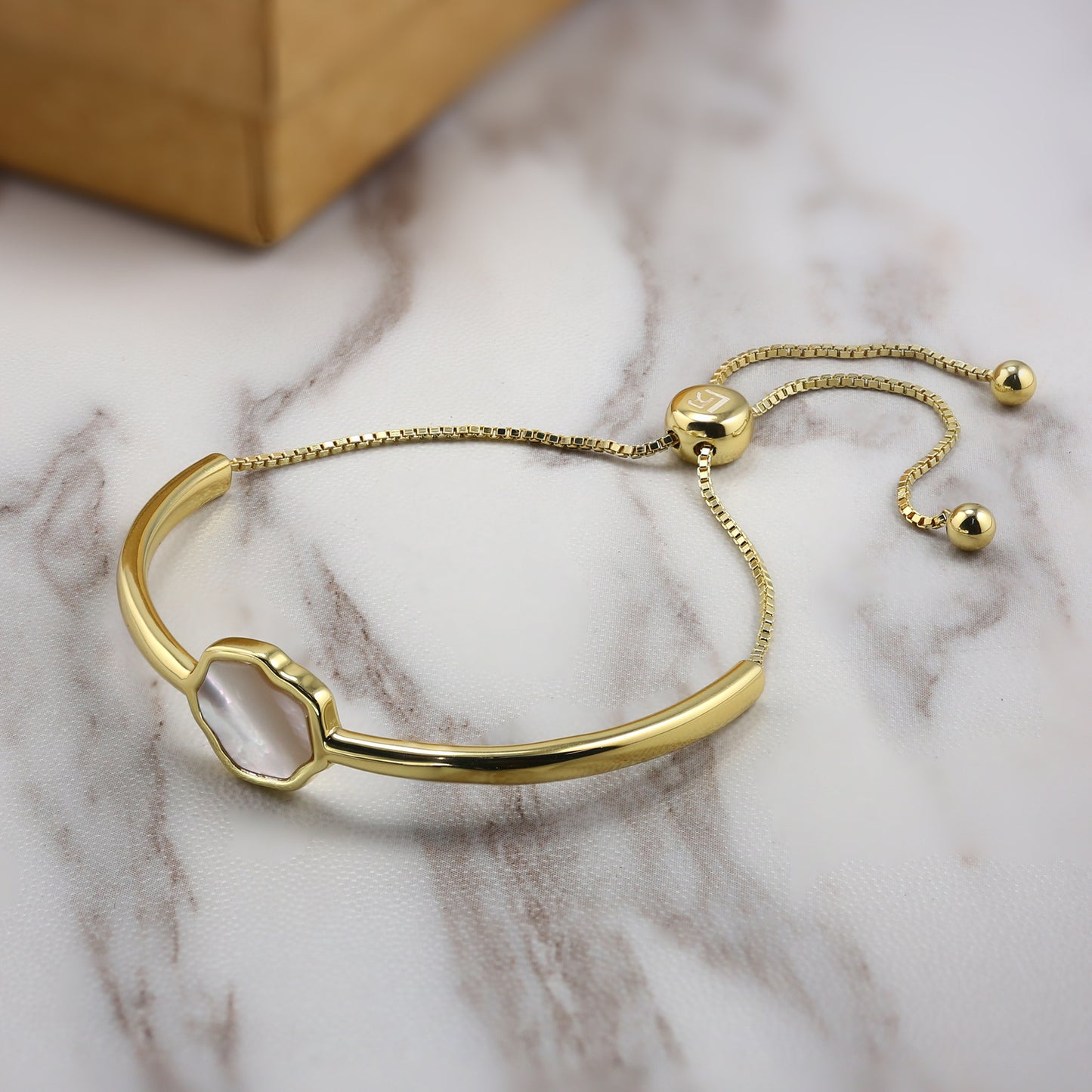 PEACE - Mother of Pearl Adjustable Bracelet (Gold Vermeil)