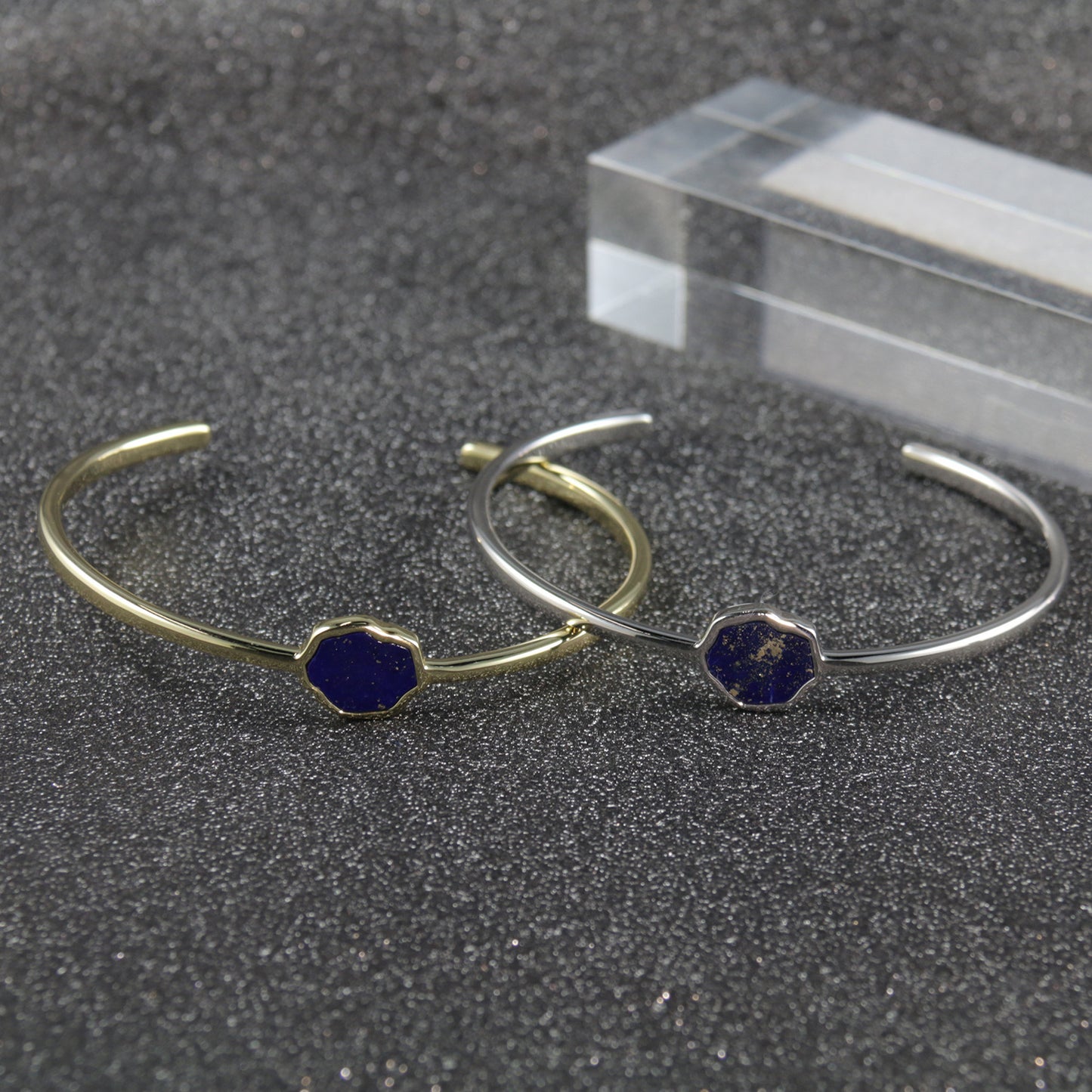 STRENGTH - Lapis Lazuli Single Stone Cuff (Gold)